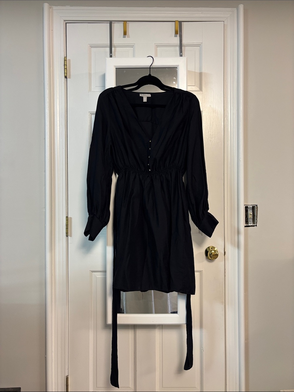 H&M Black Long-Sleeve V-Neck Elastic Waist Dress